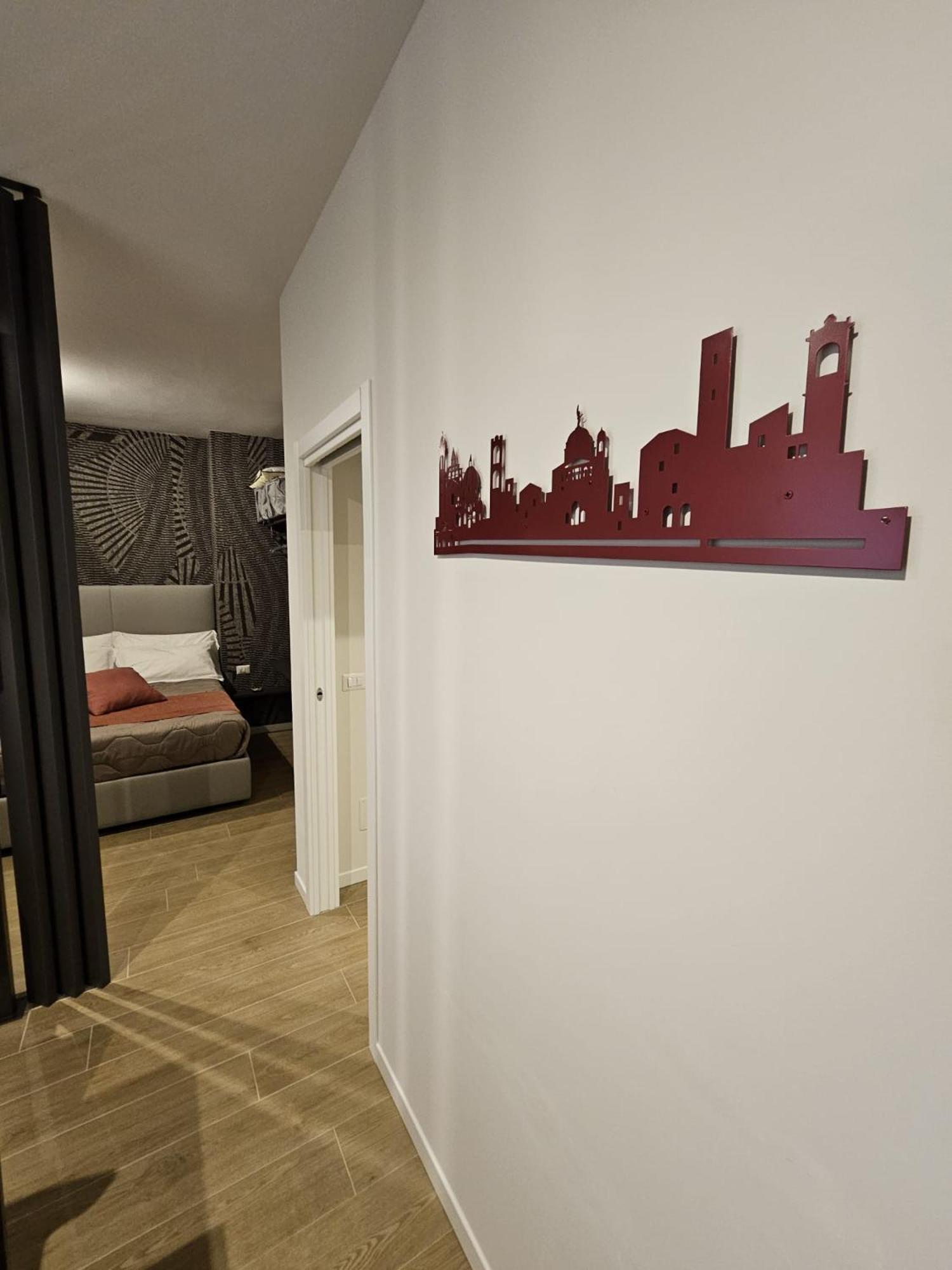 Apartment Mirage *